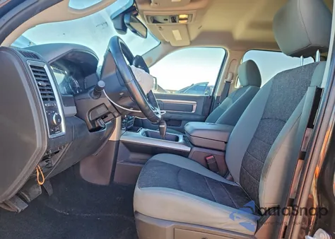 2018 Ram 1500 Slt z USA, uszkodzony, nr VIN 1C6RR7LG9JS260697